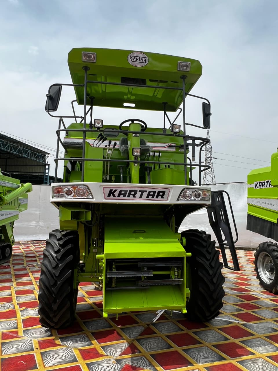 Kartar 3500 Mini Combine Harvester